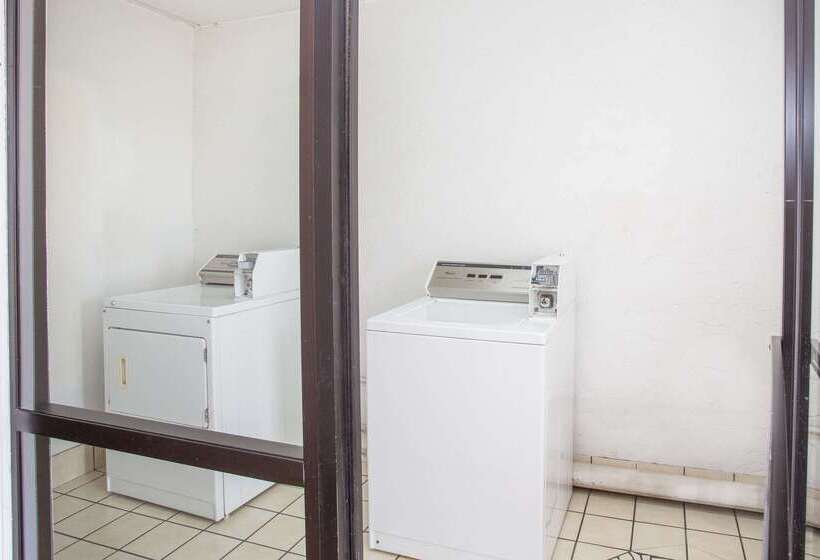 酒店 Super 8 By Wyndham Springdale Ar