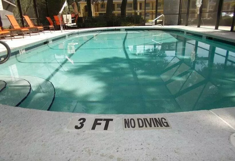 Surestay Plus Hotel By Best Western St Marys Cumberland