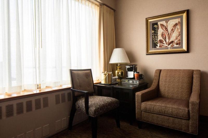 The Hotel Captain Cook