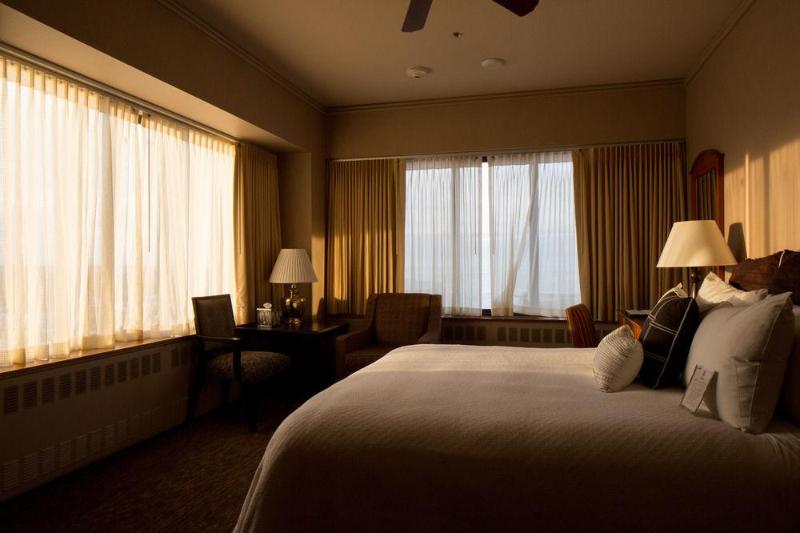 The Hotel Captain Cook