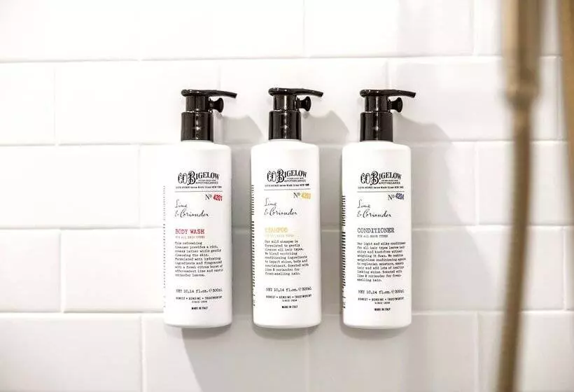 Отель The Coach House