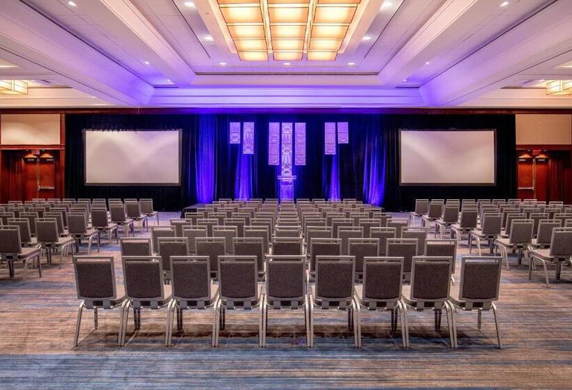 هتل The Westin Waltham Boston