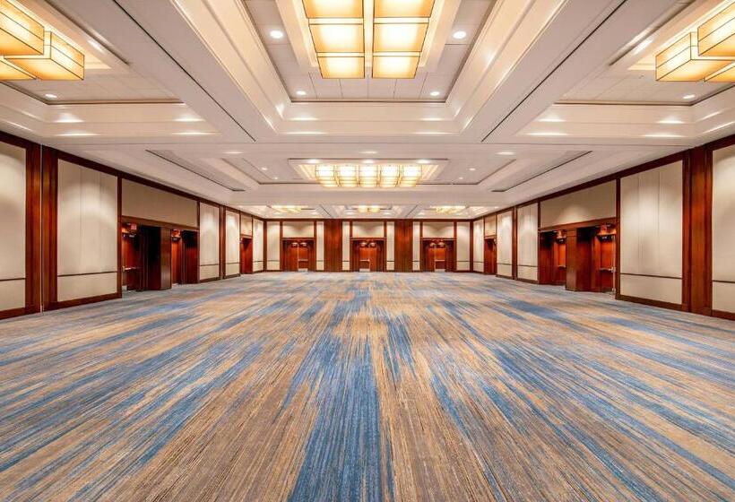 هتل The Westin Waltham Boston