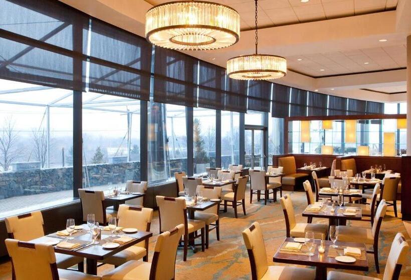 هتل The Westin Waltham Boston