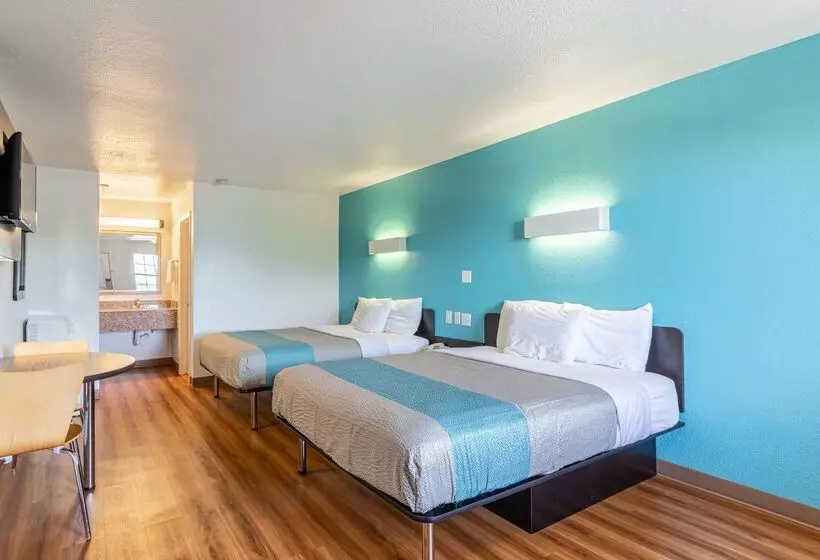 Motel 6 Georgetown, Tx