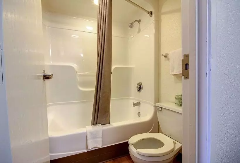 Motel Studio 6 King Of Prussia, Pa   Philadelphia