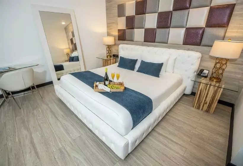 منتجع Catalina Hotel & Beach Club