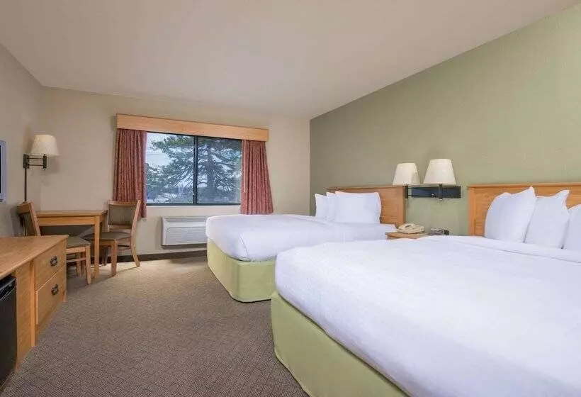 Hotel Americinn By Wyndham Pampa Event Center