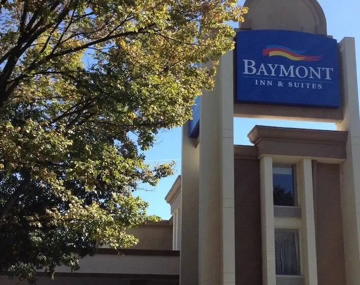 ホテル Baymont By Wyndham Charlotteairport Coliseum