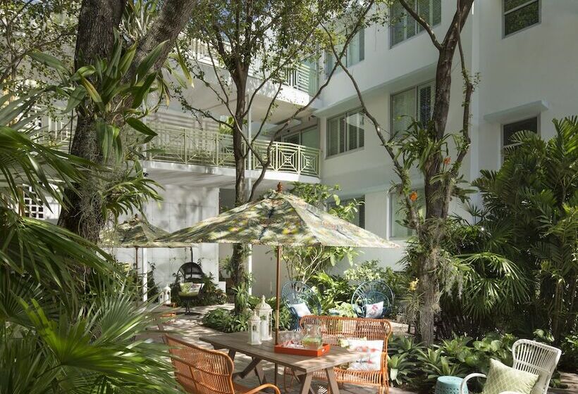 Circa 39 Hotel, An Ihg