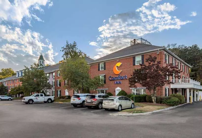 فندق Comfort Inn Foxboro – Mansfield
