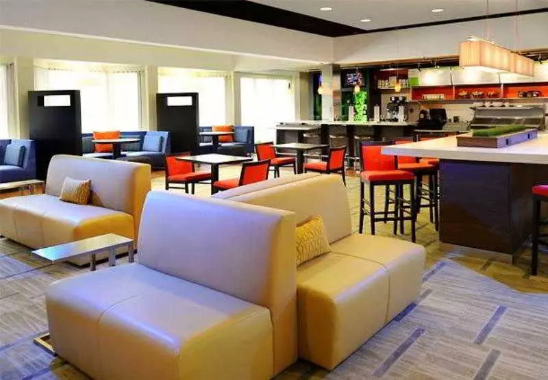 בית מלון כפרי Courtyard By Marriott Dallas Plano Parkway At Preston Road