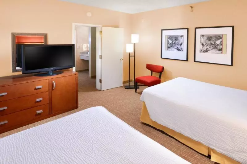 호텔 Courtyard By Marriott San Antonio Airport