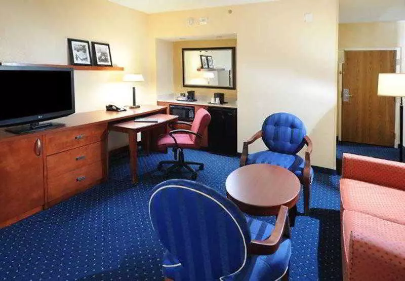 هتل Courtyard By Marriott San Antonio Medical Center