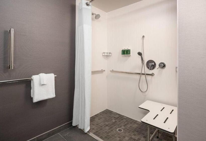 هتل Courtyard Seattle Southcenter