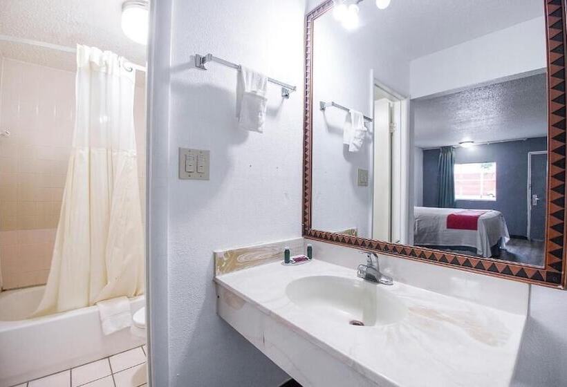 فندق Day Lite Inn