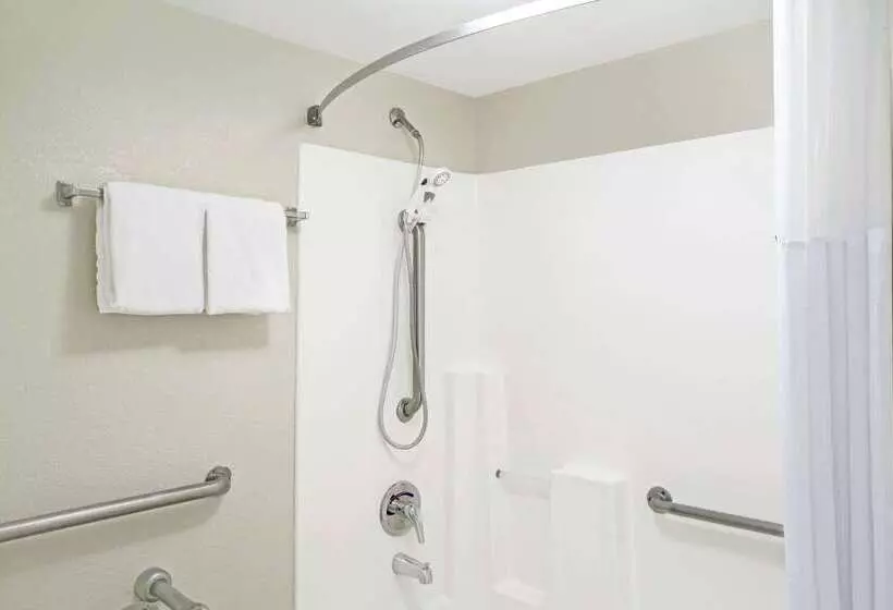 فندق Days Inn By Wyndham Douglasville Atlanta Fairburn Road