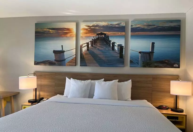 فندق Days Inn By Wyndham Emporia