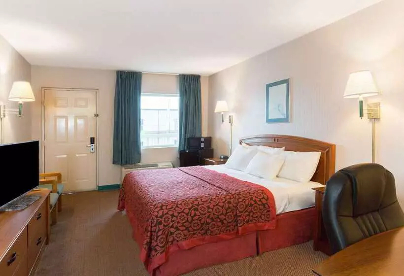 בית מלון כפרי Days Inn By Wyndham Richmond