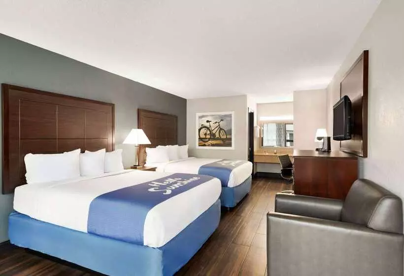 호텔 Days Inn By Wyndham Rock Hill