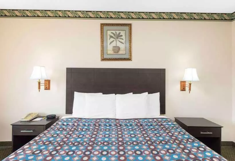 فندق Days Inn By Wyndham Sullivan