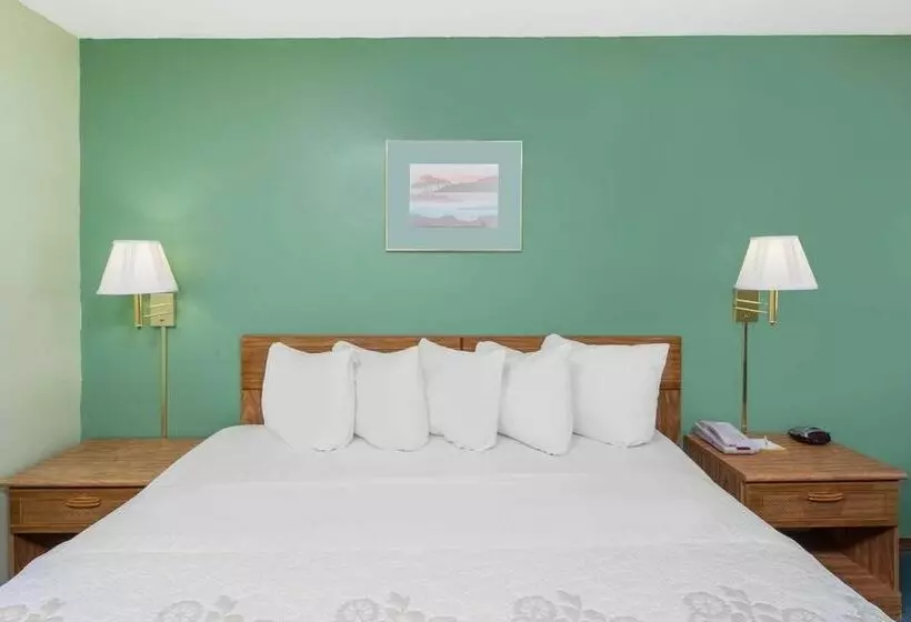 هتل Mountain Grove