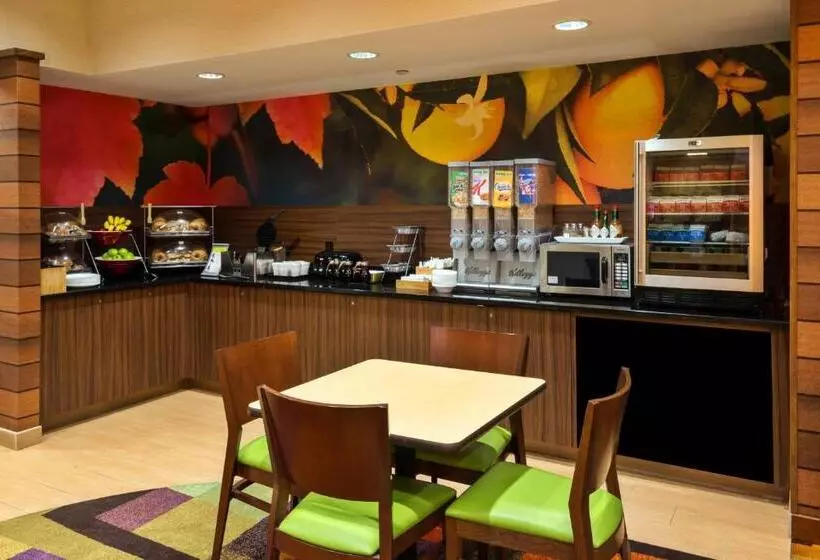 ホテル Fairfield Inn & Suites Denver Cherry Creek