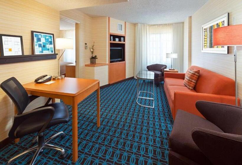 هتل Fairfield Inn & Suites Denver Cherry Creek