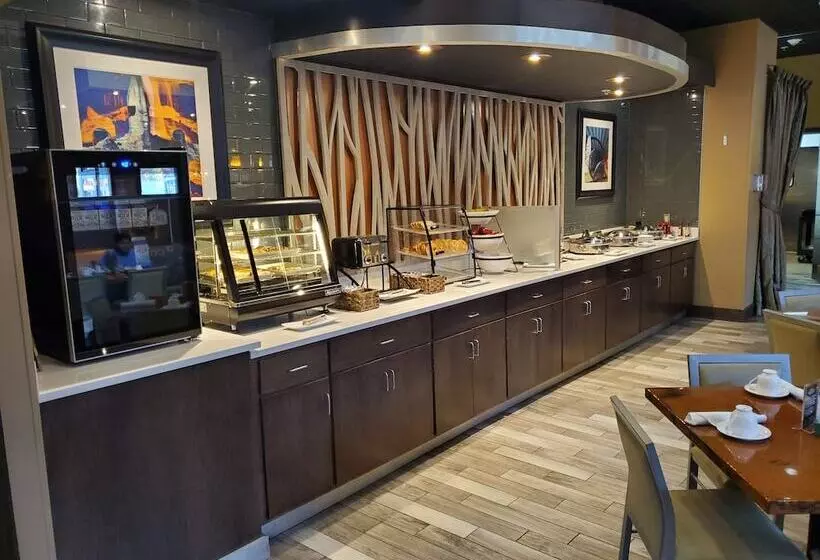 فندق Holiday Inn Cleveland Northeast   Mentor, An Ihg