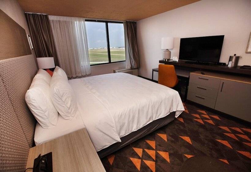 فندق Holiday Inn Houston Hobby Airport, An Ihg