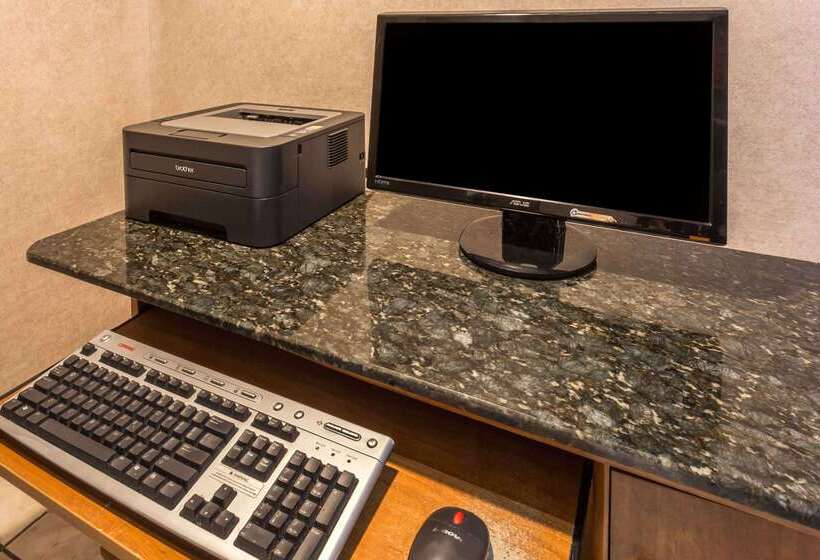 Szálloda Howard Johnson By Wyndham Phoenix Airport/downtown Area