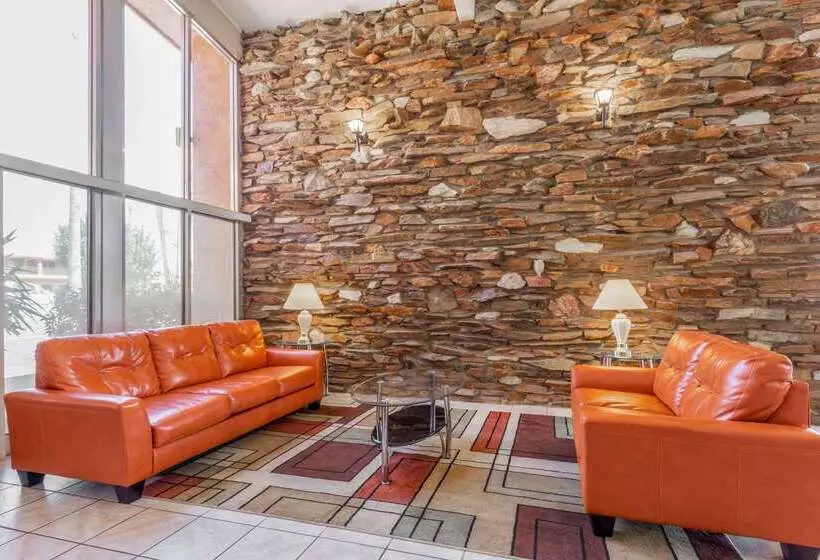 هتل Howard Johnson By Wyndham Phoenix Airport/downtown Area