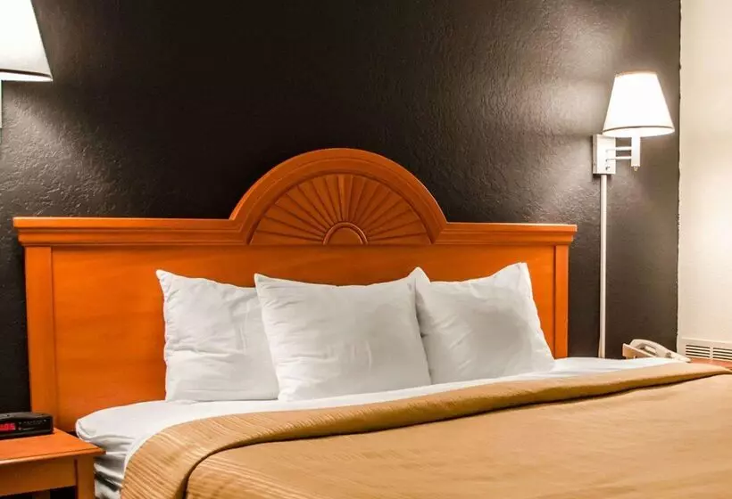 فندق Quality Inn At Eglin Afb