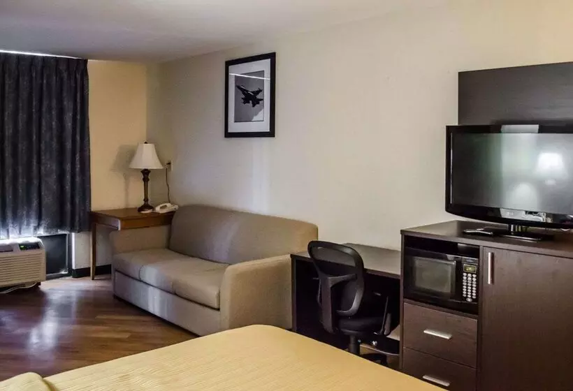 فندق Quality Inn At Eglin Afb