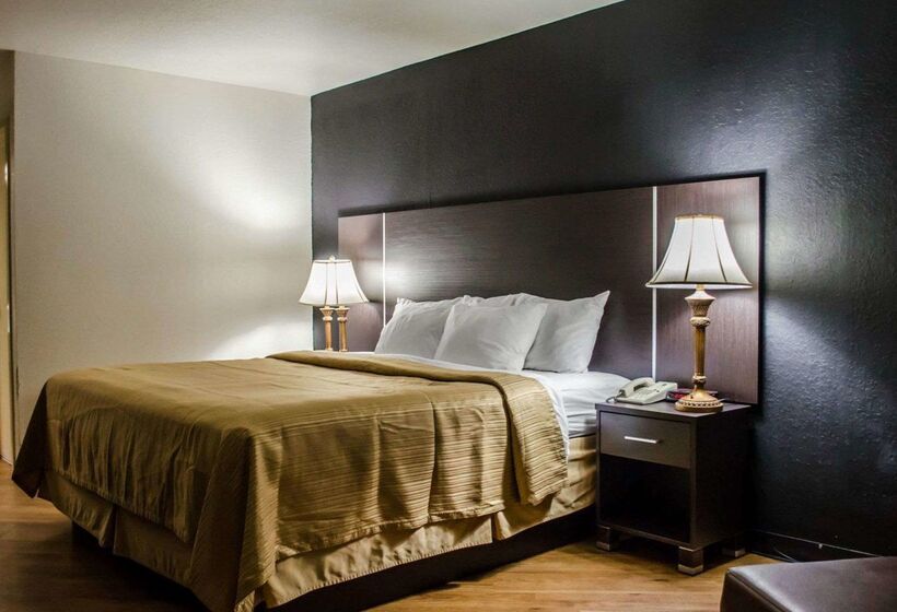 בית מלון כפרי Quality Inn At Eglin Afb