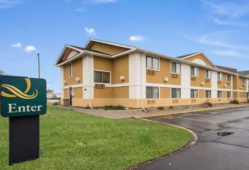 Otel Quality Inn & Suites South