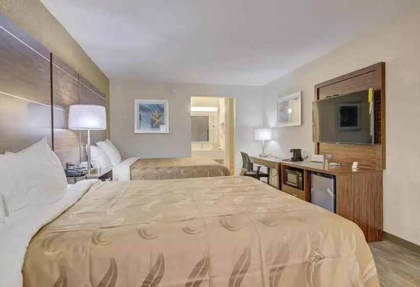 Szálloda Quality Inn & Suites