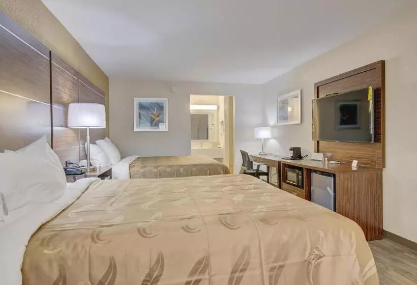 Szálloda Quality Inn & Suites