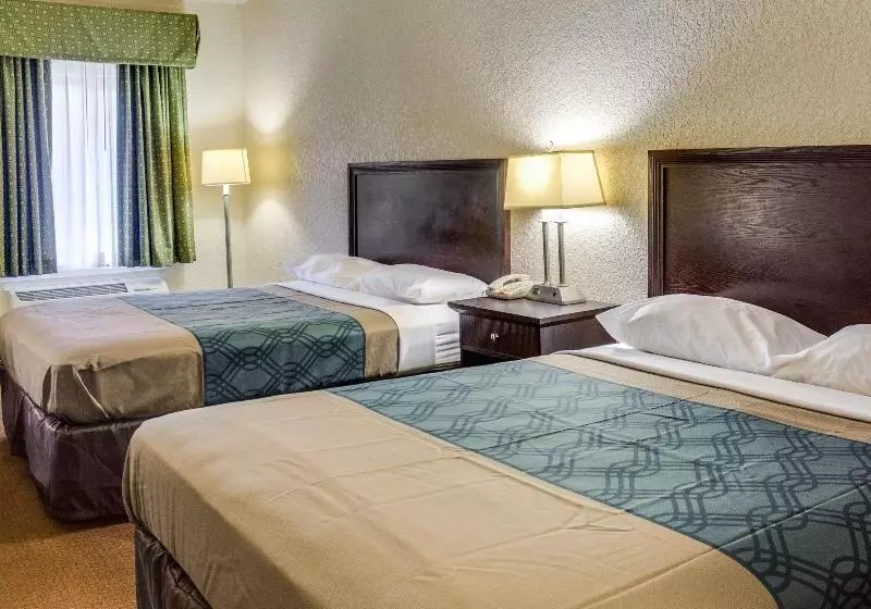 Szálloda Quality Inn & Suites