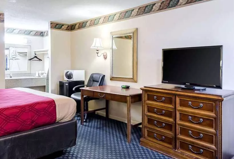 Отель Rodeway Inn