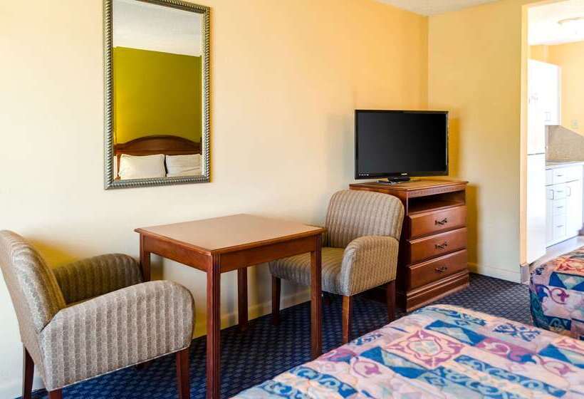 فندق Rodeway Inn