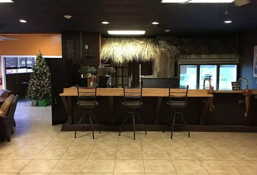 فندق Tropical Inn Palm Bay