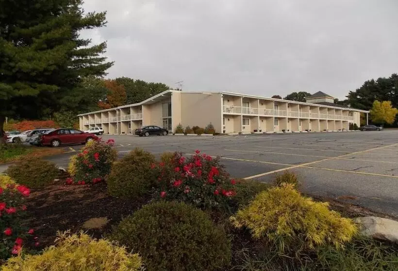 فندق Center Street Value Inn