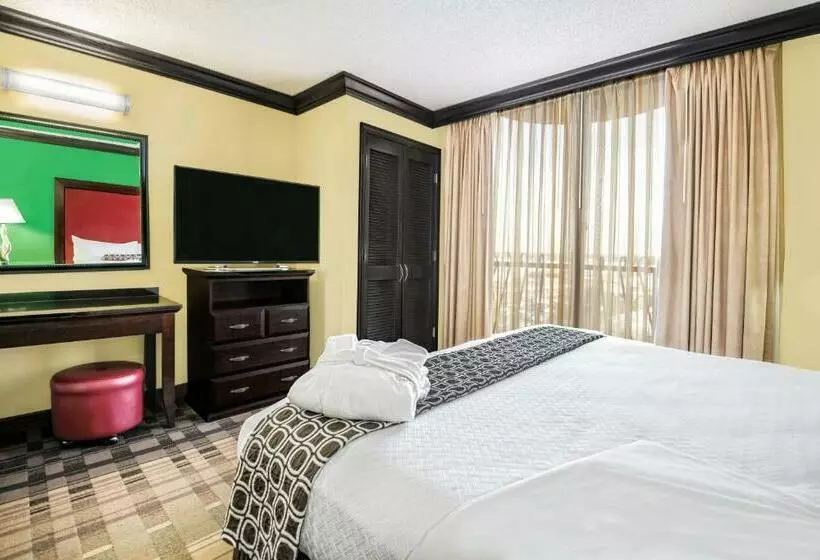 فندق Crowne Plaza Suites Houston Near Sugar Land, An Ihg