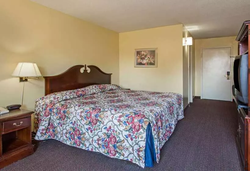 ホテル Days Inn By Wyndham Manassas Battlefield