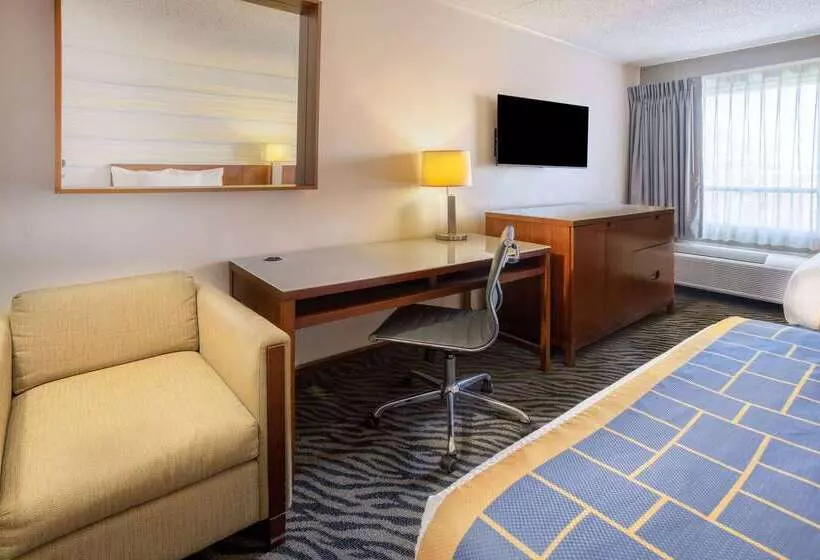 ホテル Days Inn By Wyndham Manassas Battlefield