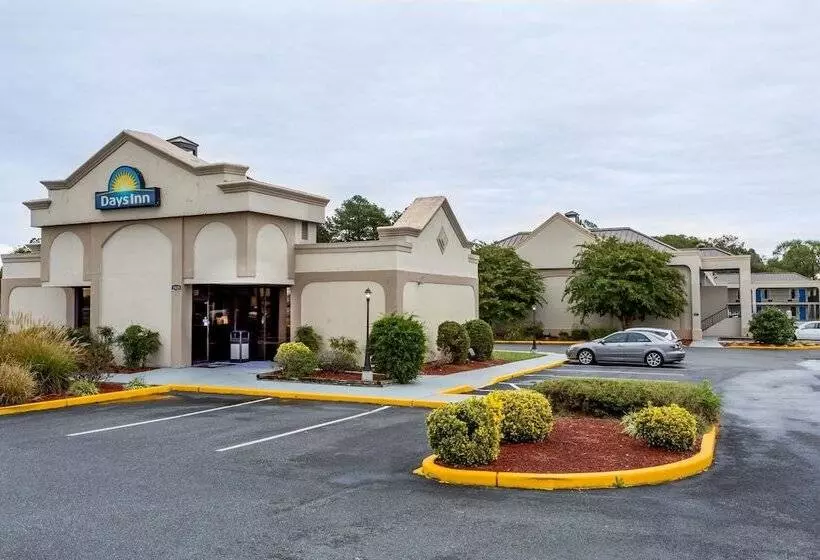 Otel Days Inn By Wyndham Salisbury