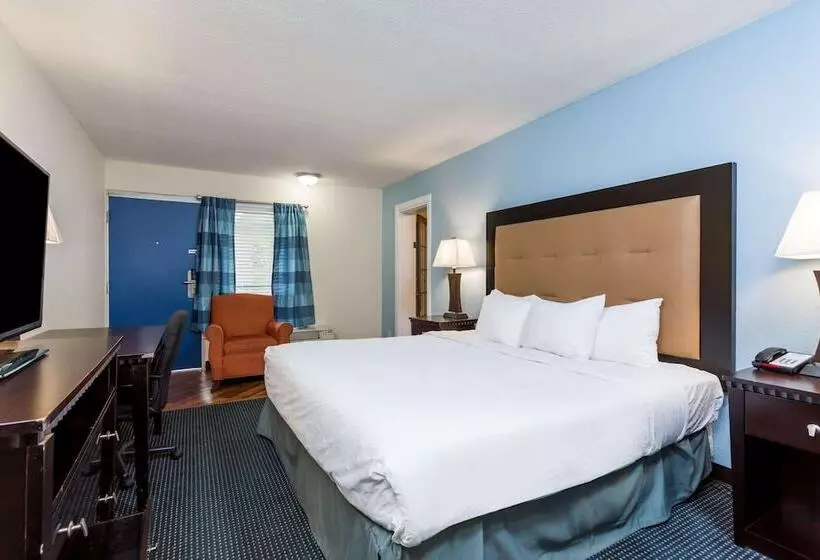 Otel Days Inn By Wyndham Salisbury