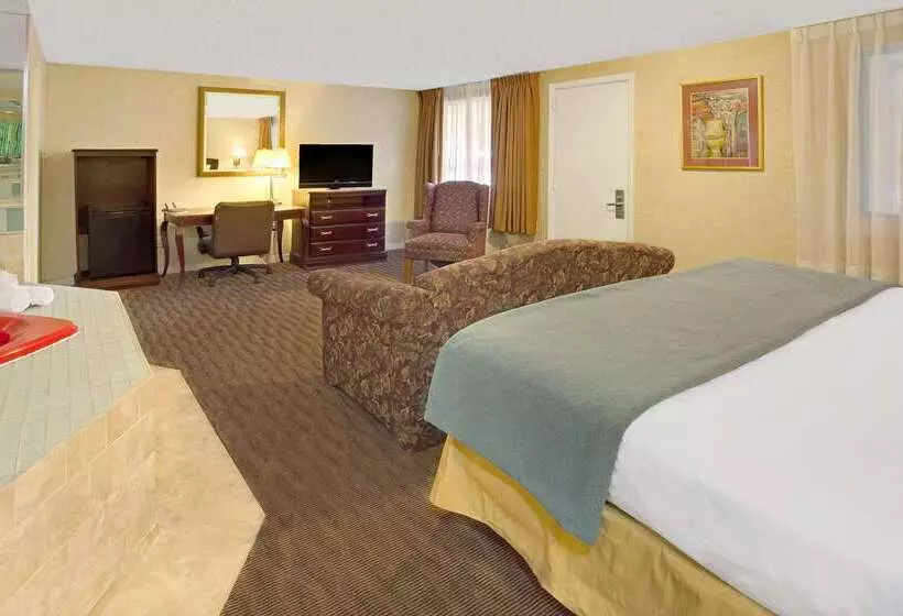 Hotelli Days Inn By Wyndham Silver Spring