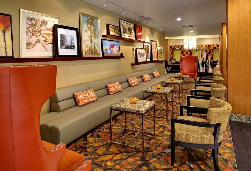 Doubletree By Hilton Hotel St. Louis Chesterfield